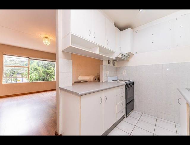 1 BEDROOM APARTMENT FOR SALE IN LINDEN